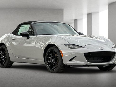 New 2025 MAZDA MX-5 Miata Club image 10