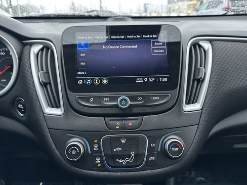 Used 2021 Chevrolet Malibu LS w/ Driver Confidence Package II image 29