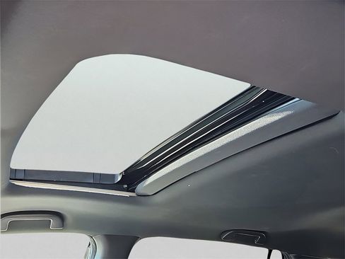 Certified 2022 Honda Pilot TrailSport image 15