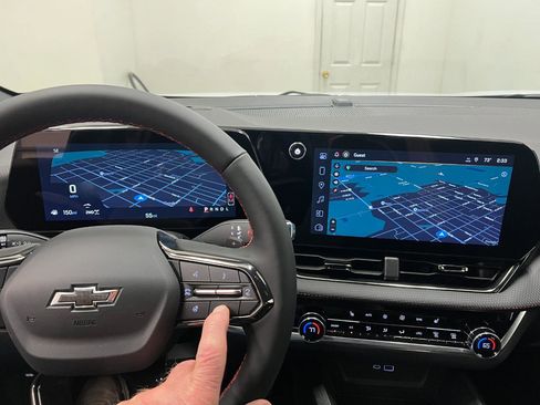 New 2026 Chevrolet Equinox RS AWD/4WD image 52