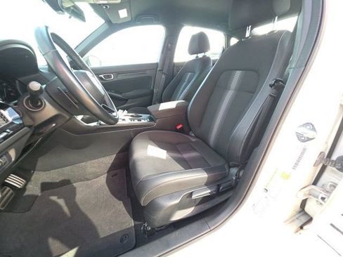 Used 2023 Honda Civic Sport image 13