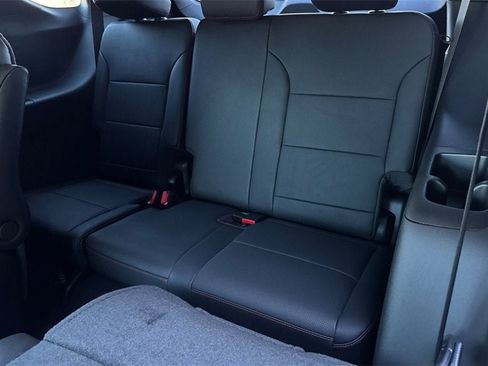 New 2026 Chevrolet Traverse Z71 w/ Enhanced Driving Package image 15