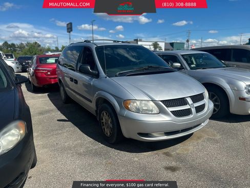 Used 2004 Dodge Grand Caravan SE w/ Popular Equipment Group FWD image 3