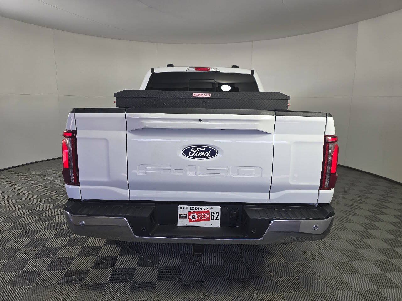 Used 2024 Ford F150 Lariat w/ Bed Utility Package AWD/4WD image 8