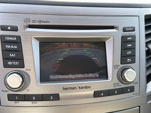 Used 2014 Subaru Outback 2.5i Limited image 31