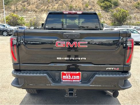New 2025 GMC Sierra 2500 AT4 w/ AT4 Premium Plus Package image 12