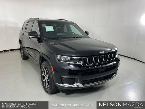 Used 2024 Jeep Grand Cherokee L Limited RWD image 3