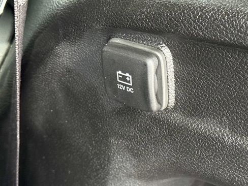 Used 2022 Jeep Grand Cherokee L Laredo w/ Luxury Tech Group I AWD/4WD image 33