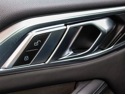 Used 2023 BMW M4 xDrive Competition image 52