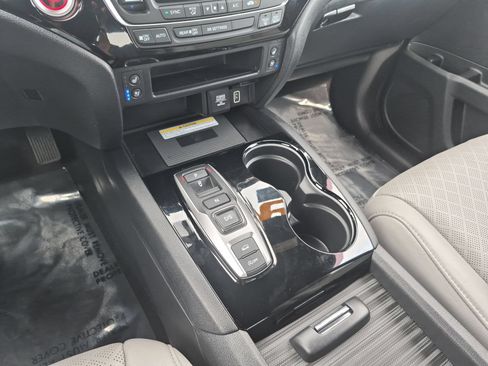 Certified 2019 Honda Passport Elite image 22