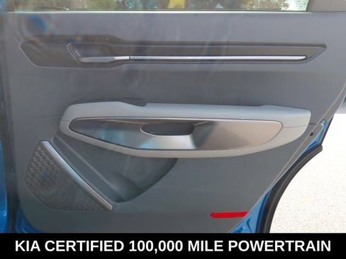 Certified 2024 Kia EV9 Wind AWD/4WD image 29