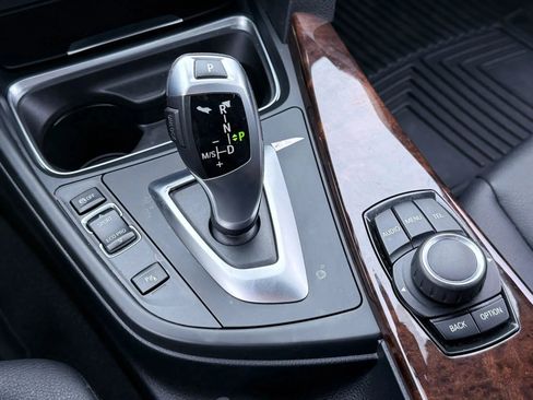 Used 2015 BMW 328i 328i Sedan 4D image 28