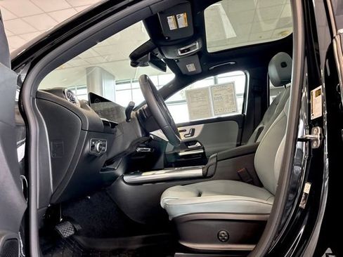 Certified 2026 Mercedes-Benz GLA 250 image 11