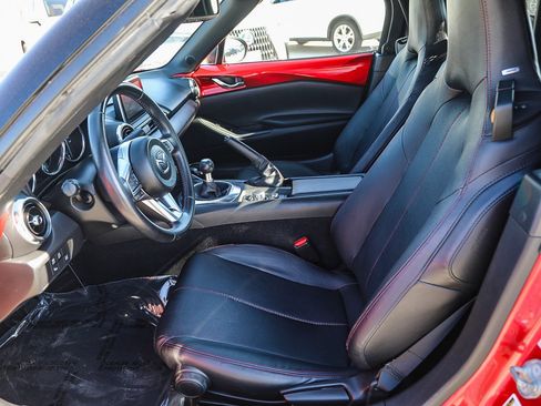 Used 2017 MAZDA MX-5 Miata Grand Touring RWD image 16