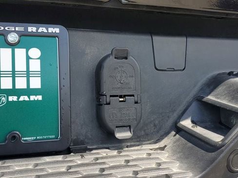 Certified 2025 RAM 1500 Limited AWD/4WD image 14