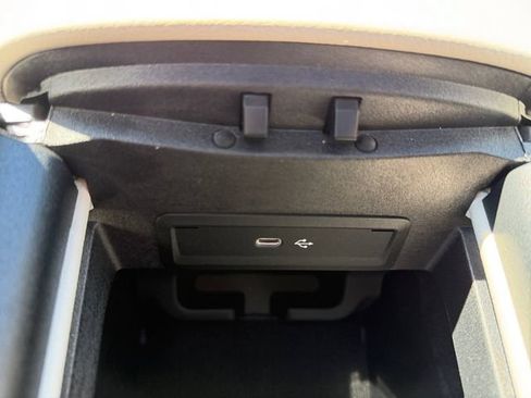 Certified 2026 Mercedes-Benz GLE 450 4MATIC image 22