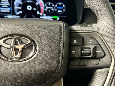 New 2026 Toyota Sequoia Limited w/ TRD Off-Road Package AWD/4WD image 19