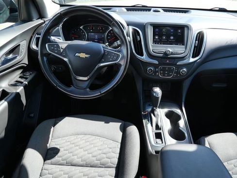 Used 2020 Chevrolet Equinox LT AWD/4WD image 17