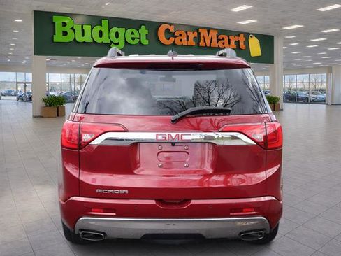 Used 2017 GMC Acadia Denali w/ Technology Package FWD image 7