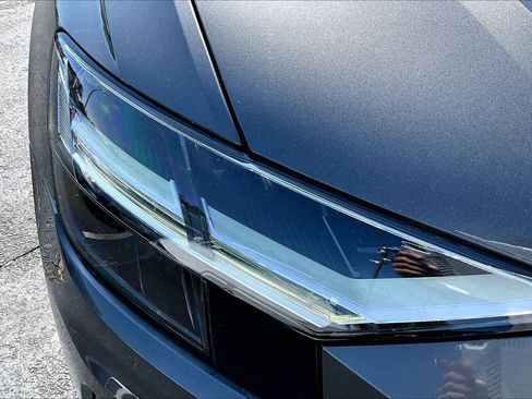 Used 2019 Audi Q8 Premium Plus image 27