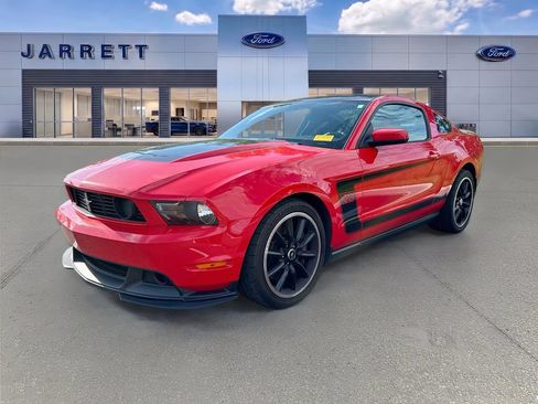 Used 2012 Ford Mustang Boss 302 w/ Boss 302 Accessory Pkg RWD image 2