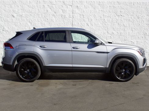 New 2026 Volkswagen Atlas Cross Sport SE AWD/4WD image 5