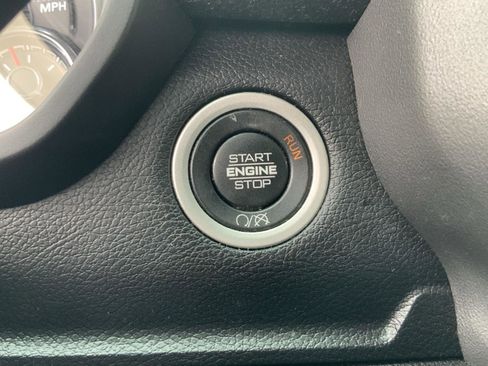 Used 2022 RAM 2500 Laramie w/ Night Edition AWD/4WD image 32