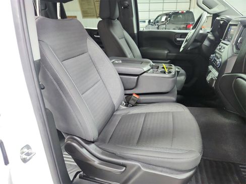 Used 2024 Chevrolet Silverado 1500 Custom image 34