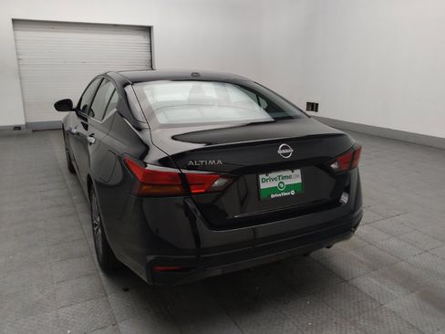 Used 2025 Nissan Altima 2.5 SV FWD image 5