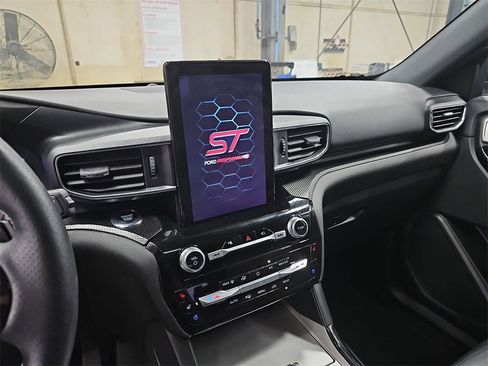 Used 2023 Ford Explorer ST w/ Equipment Group 401A image 20