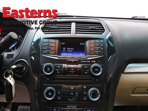 Used 2016 Ford Explorer FWD image 12