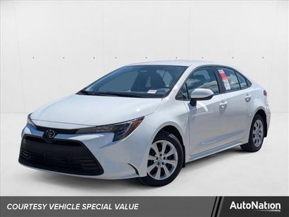 New 2025 Toyota Corolla LE