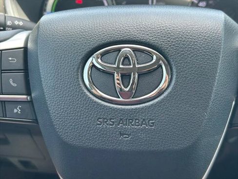 Certified 2026 Toyota Highlander XLE AWD/4WD image 42