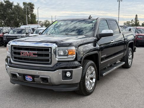 Used 2015 GMC Sierra 1500 SLT w/ SLT Crew Cab Value Package image 7