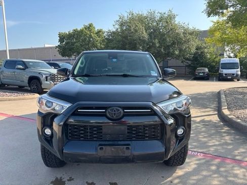 Used 2021 Toyota 4Runner SR5 RWD image 2