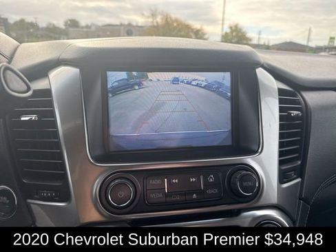 Used 2020 Chevrolet Suburban Premier w/ Premier Plus Edition image 37