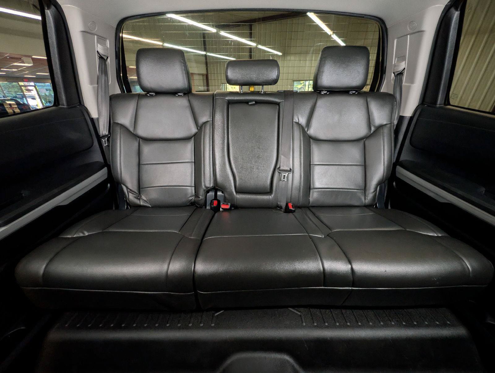 Used 2018 Toyota Tundra SR5 w/ SR5 Upgrade Package AWD/4WD image 27