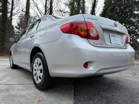 Used 2010 Toyota Corolla image 21