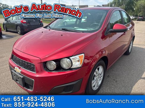 Used 2015 Chevrolet Sonic LT FWD image 1