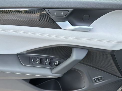 New 2026 Volkswagen Tiguan SE R-Line FWD image 31