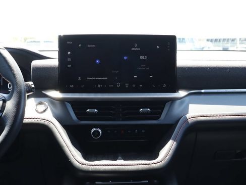 Used 2025 Ford Explorer ST-Line w/ Premium Package RWD image 27