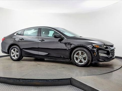 Used 2024 Chevrolet Malibu LT image 11