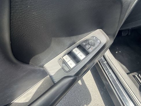 Used 2024 Mitsubishi Outlander SE FWD image 13