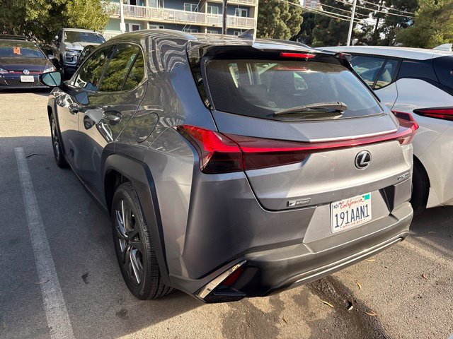 Used 2019 Lexus UX 200 F Sport w/ F Sport Premium Package FWD image 5