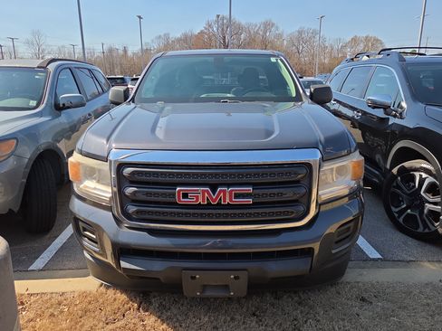 Used 2017 GMC Canyon W/T w/ Convenience Package image 3