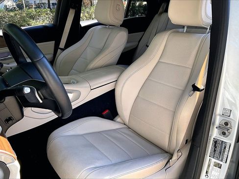 Used 2025 Mercedes-Benz GLE 350 4MATIC image 18