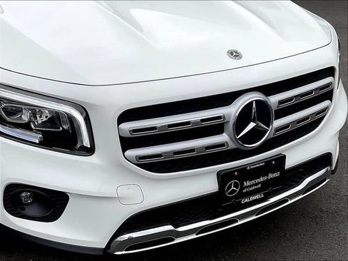 Certified 2023 Mercedes-Benz GLB 250 4MATIC image 34