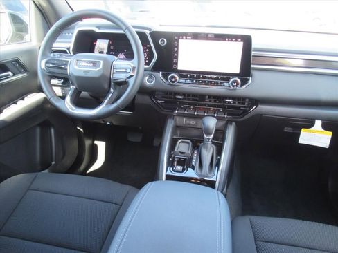 New 2026 GMC Canyon Elevation w/ Convenience Package image 11