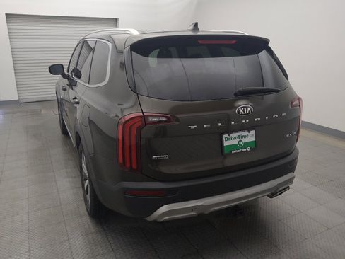 Used 2020 Kia Telluride EX w/ EX Premium Package AWD/4WD image 6
