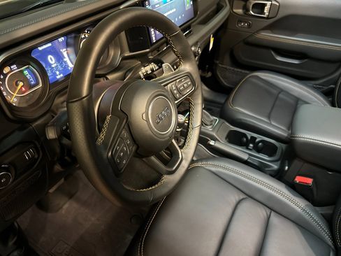 New 2024 Jeep Wrangler Unlimited Rubicon 392 image 9